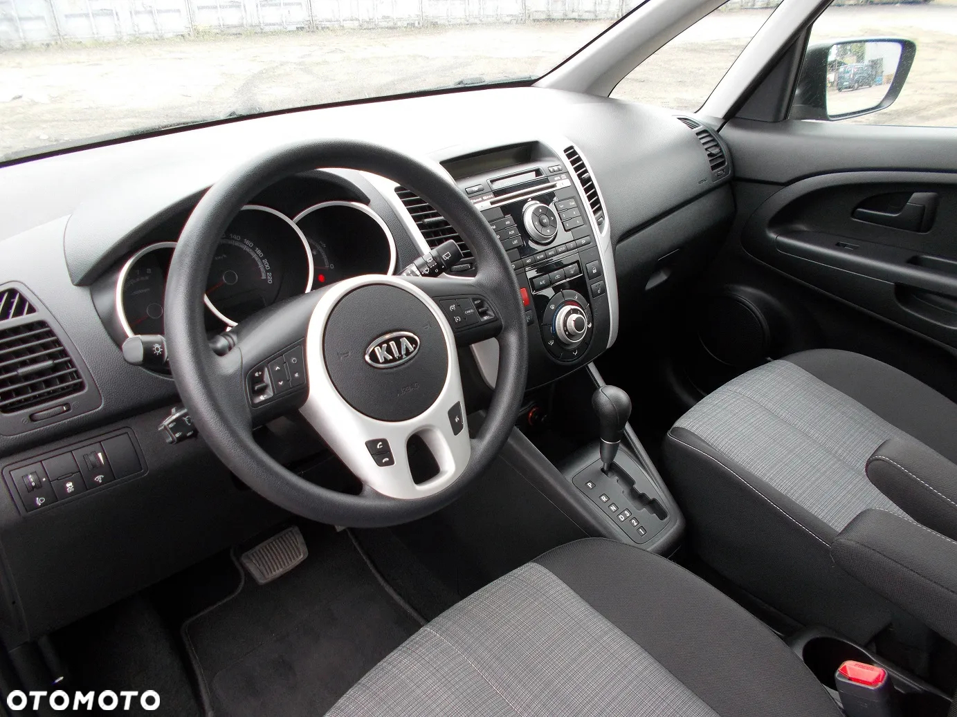 Kia Venga 1.6 M - 18