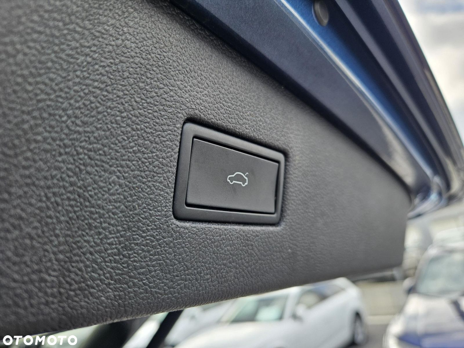 Volkswagen Tiguan Allspace - 17