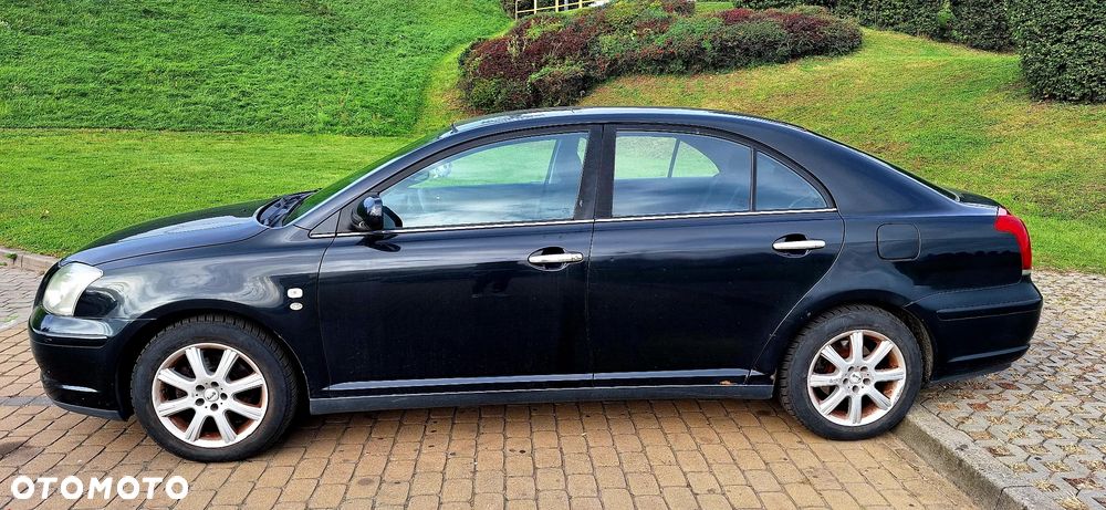 Toyota Avensis - 3