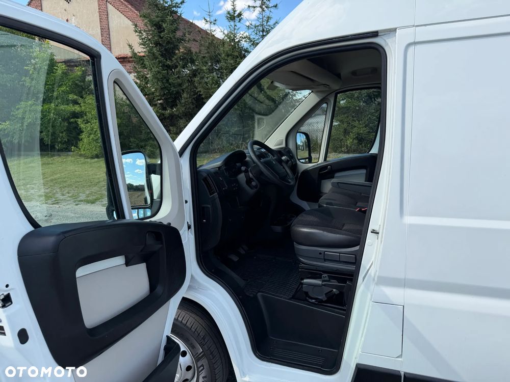 Peugeot Boxer * 2.0 / 130KM * L2H2 * Furgon / Blaszak * Średni / Podwyższany * - 26