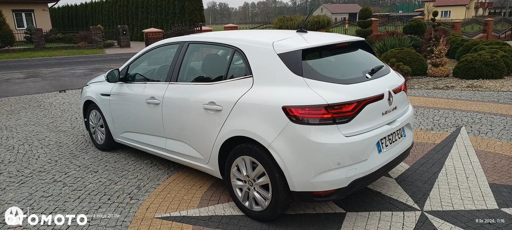 Renault Megane 1.5 Blue dCi Techno EDC - 5