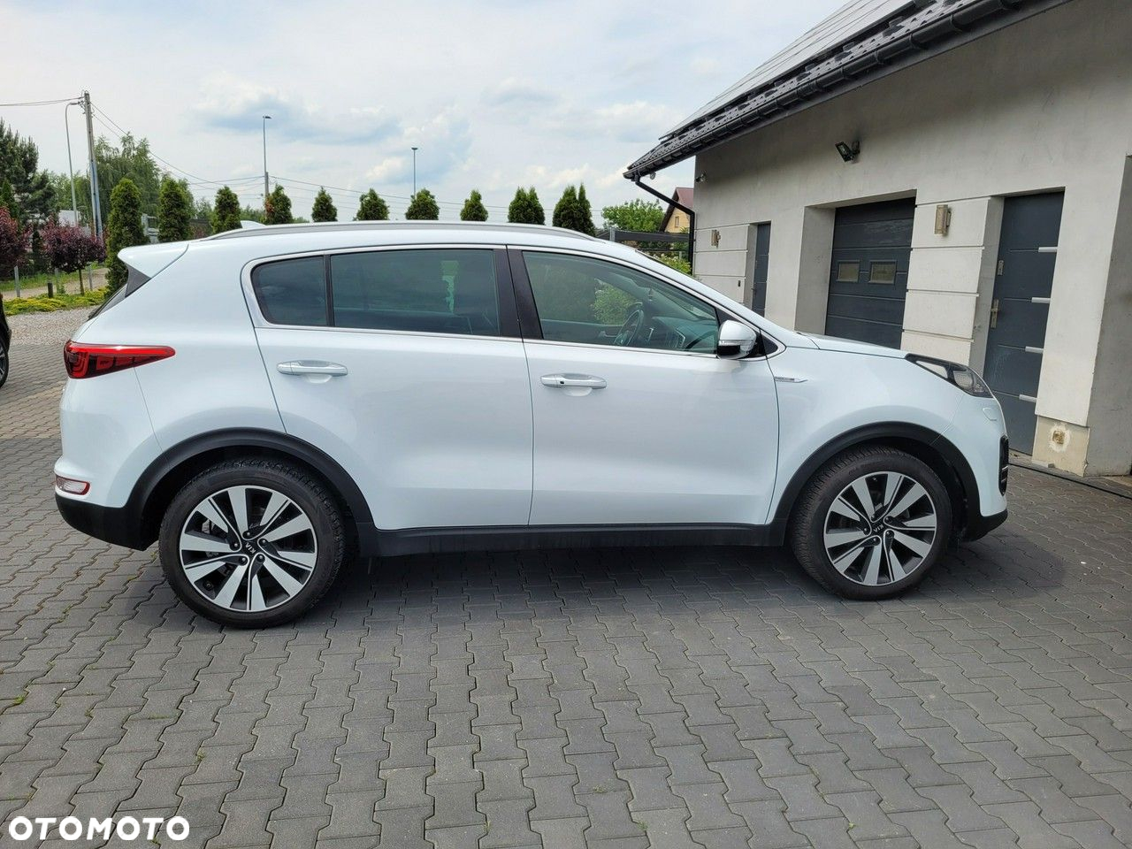 Kia Sportage - 4
