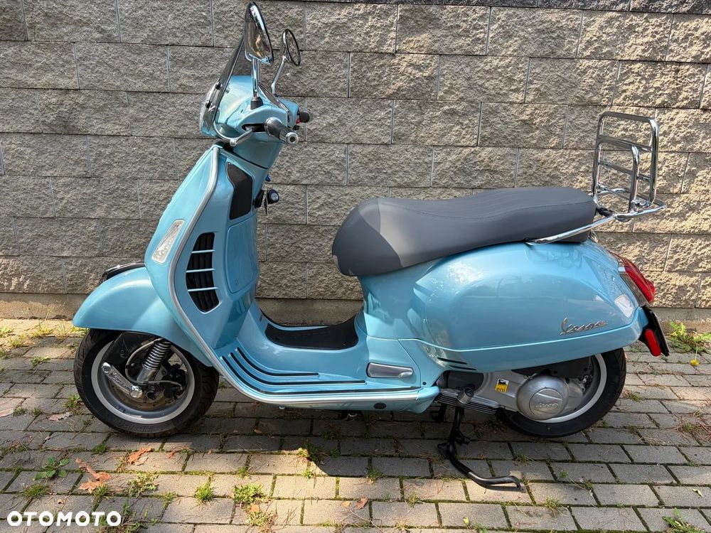 Vespa GTS - 36