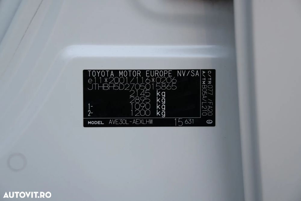 Lexus Seria IS 300h Aut. Executive - 37