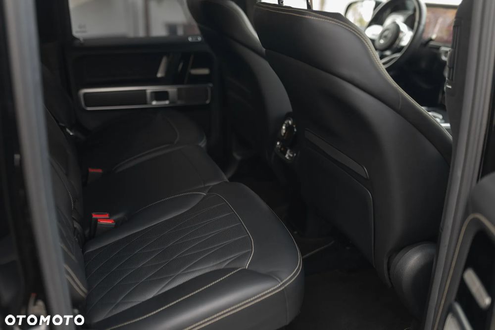 Mercedes-Benz Klasa G 400 d Stronger Than Time Edition - 27