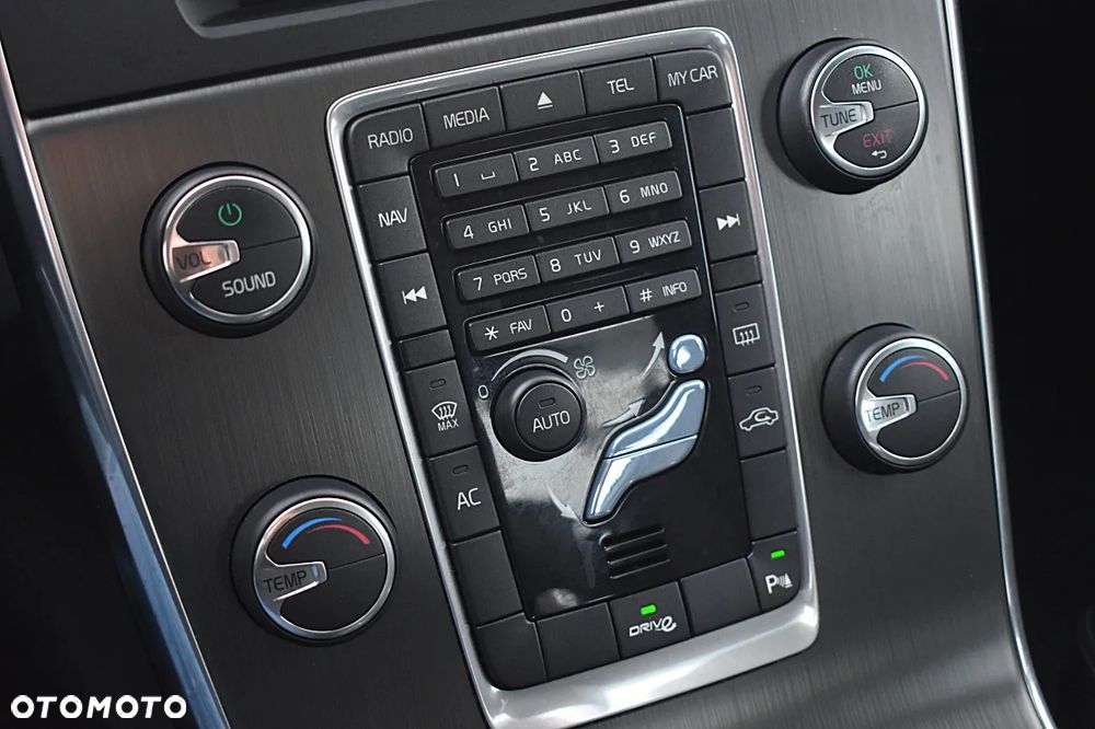 Volvo S60 D3 Momentum - 25