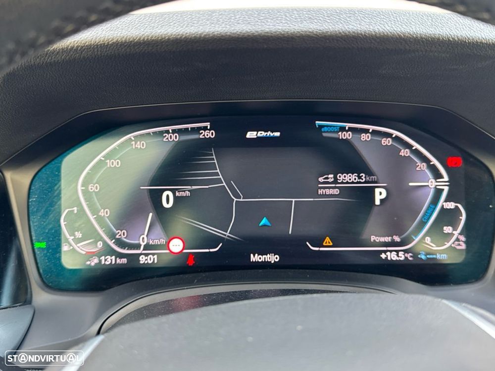 BMW 330 e Auto — photo 3