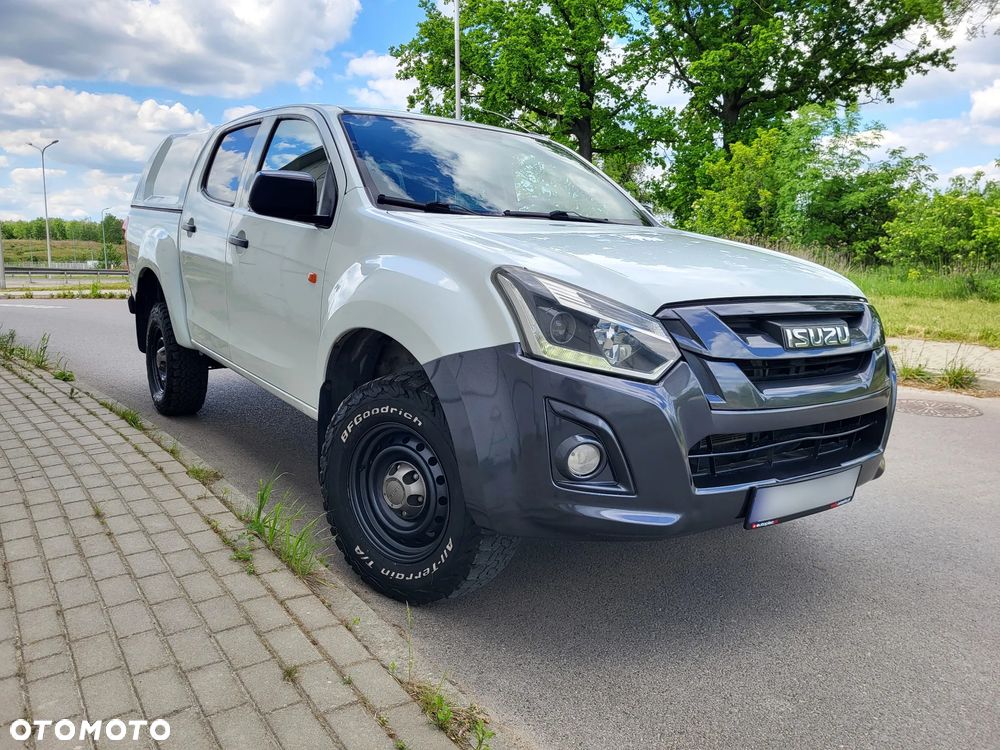 Isuzu D-Max 4x4 Double Cab Custom - 3