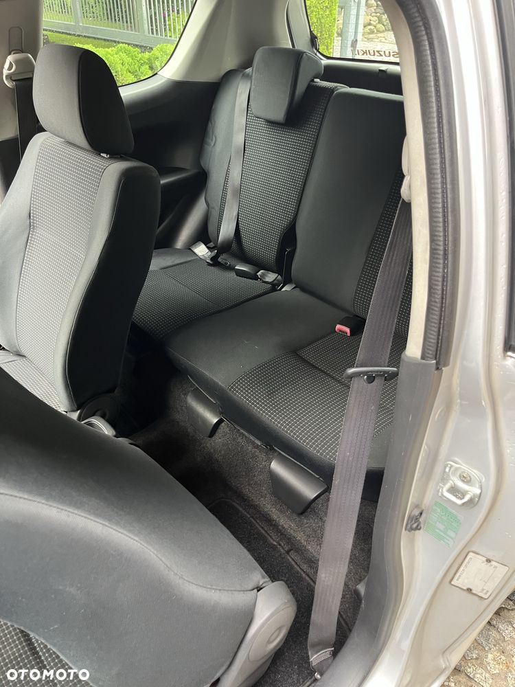 Suzuki Swift - 8