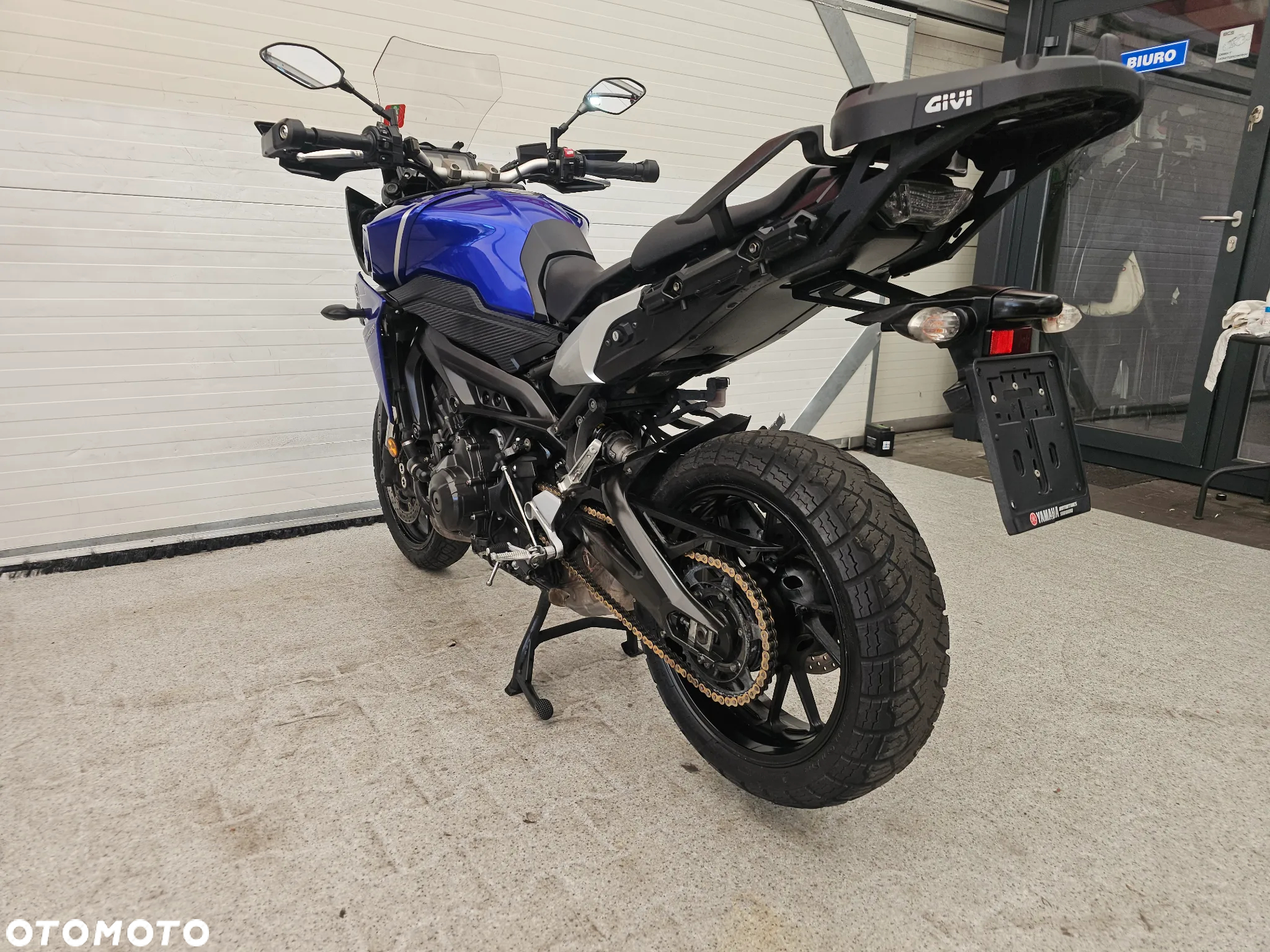 Yamaha MT - 28