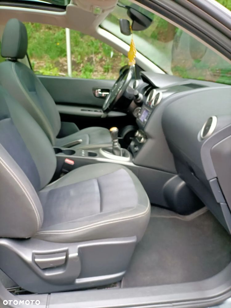 Nissan Qashqai 1.5 dCi Tekna - 9