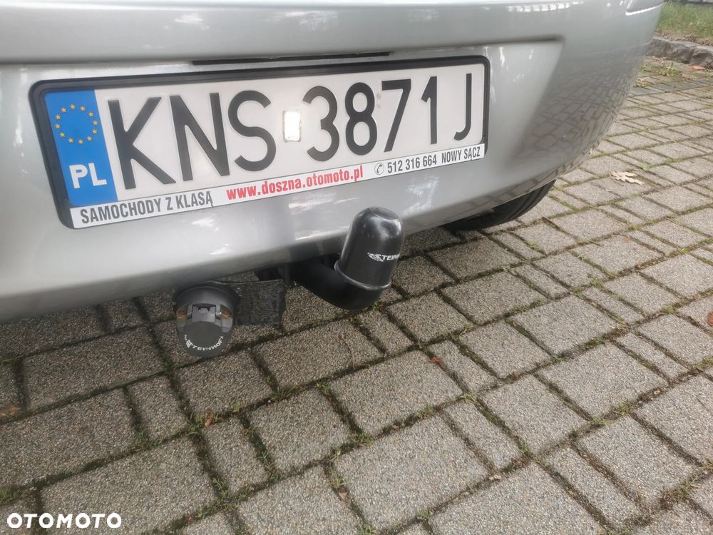 Toyota Yaris 1.4 D-4D Travel - 9