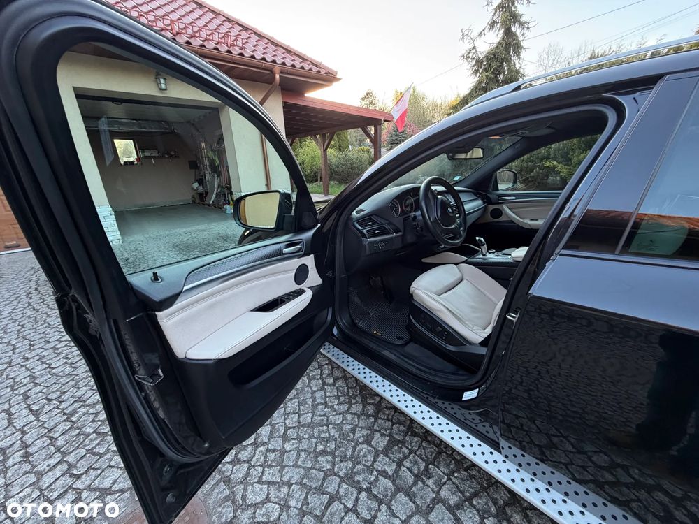 BMW X6 - 15