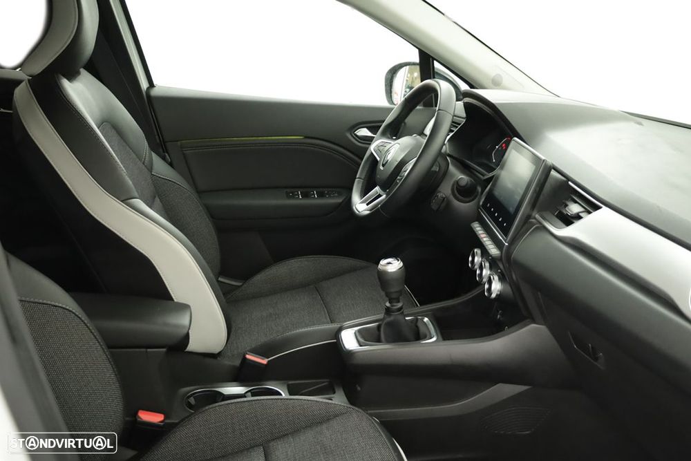 Renault Captur 1.0 TCe Techno Bi-Fuel - 23