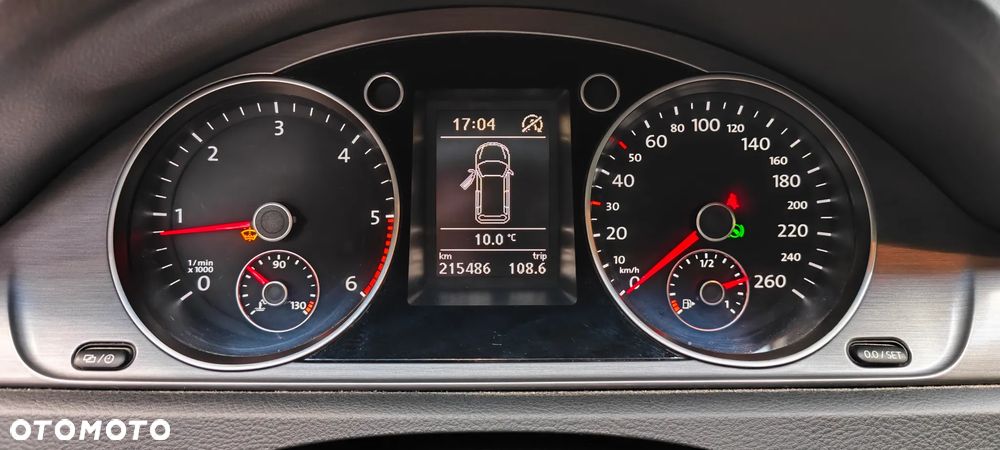 Volkswagen Passat 2.0 TDI DSG BlueMotion Technology Comfortline - 23