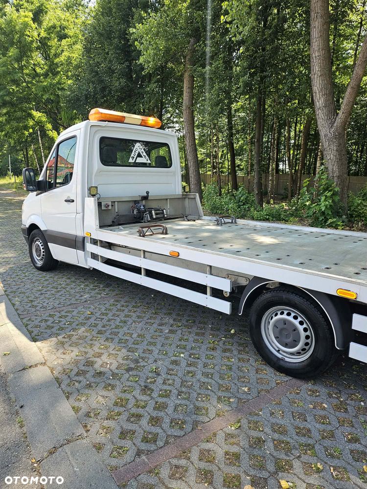 Mercedes-Benz Sprinter 318 - 8
