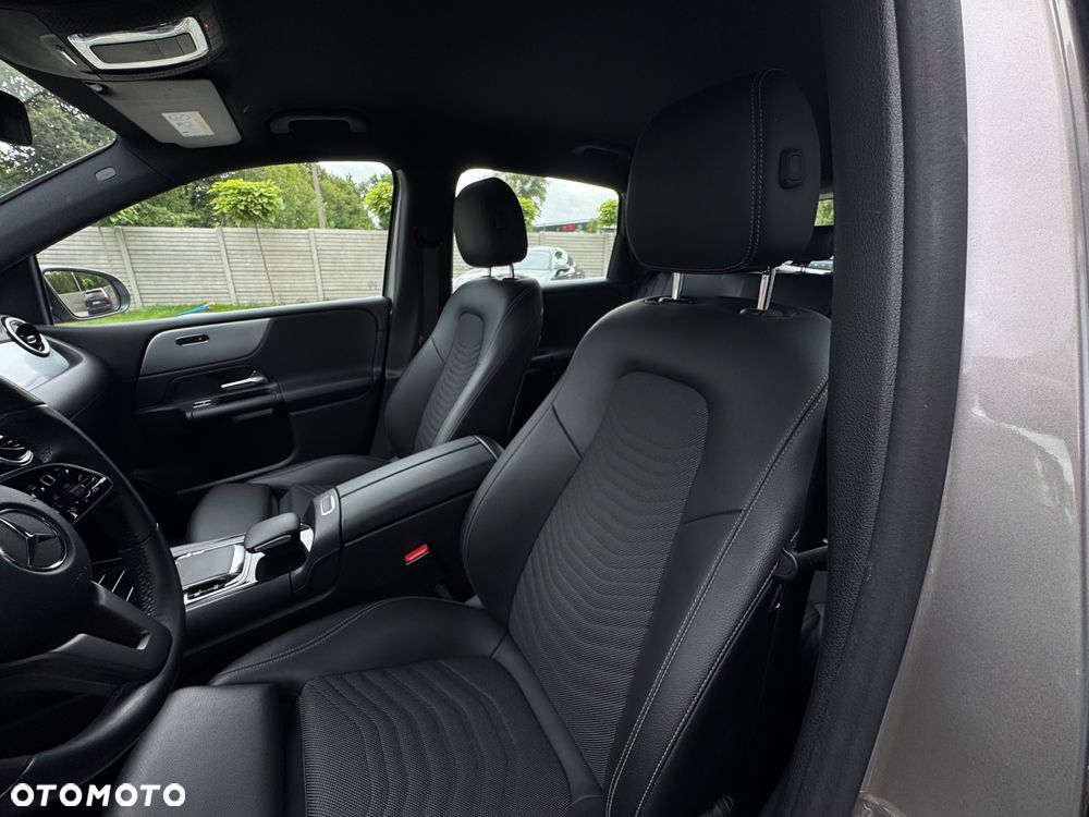 Mercedes-Benz Klasa B 180 d AMG Line 7G-DCT - 9