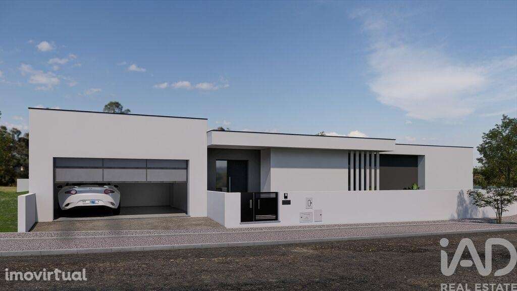 Casa / Villa T4 em Nadadouro de 230,00 m2 - Grande imagem: 4/26