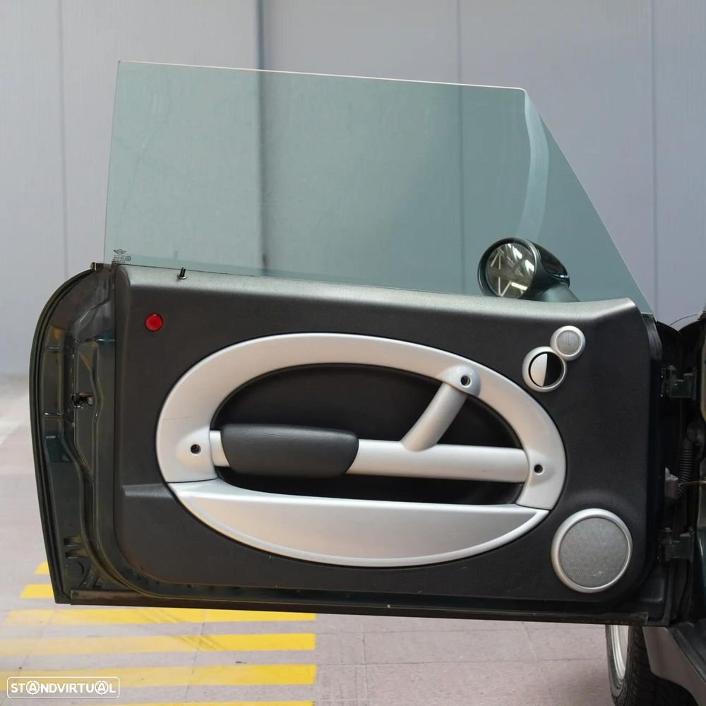 MINI 3 Portas One 1.6 - 23