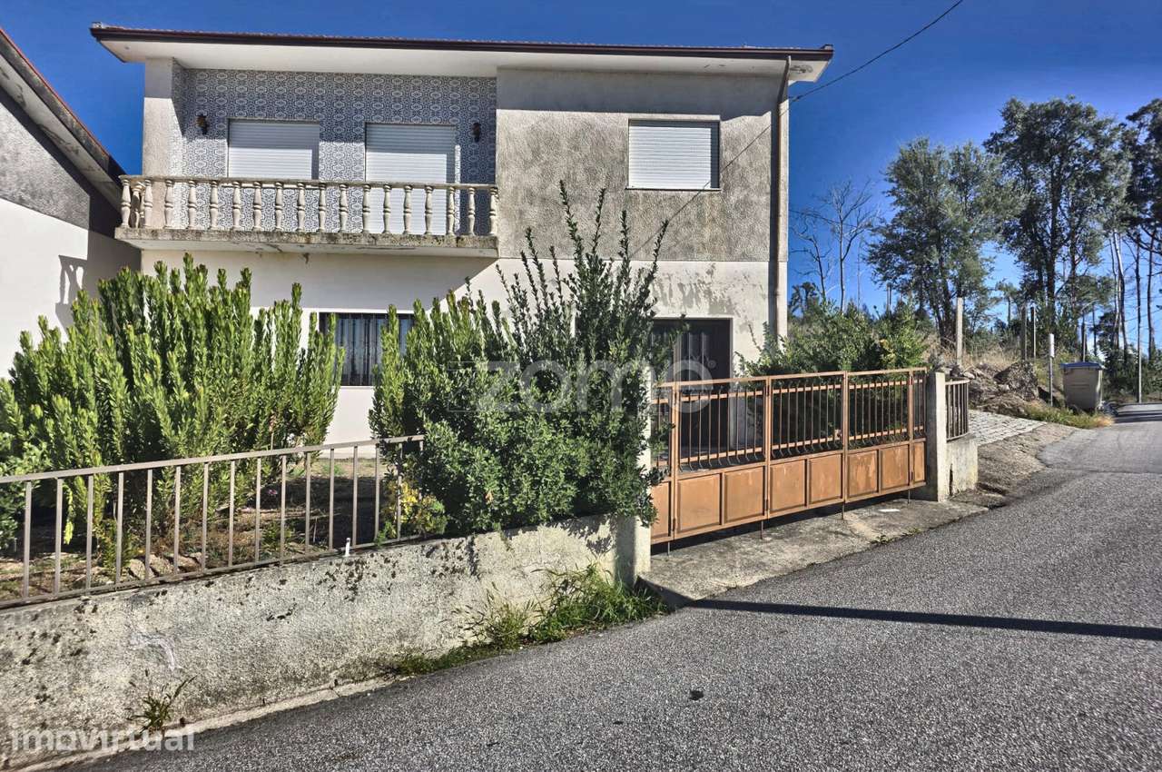 Moradia T3 pronta a habitar, com logradouro e garagem em Ancede/Baião - Grande imagem: 2/50