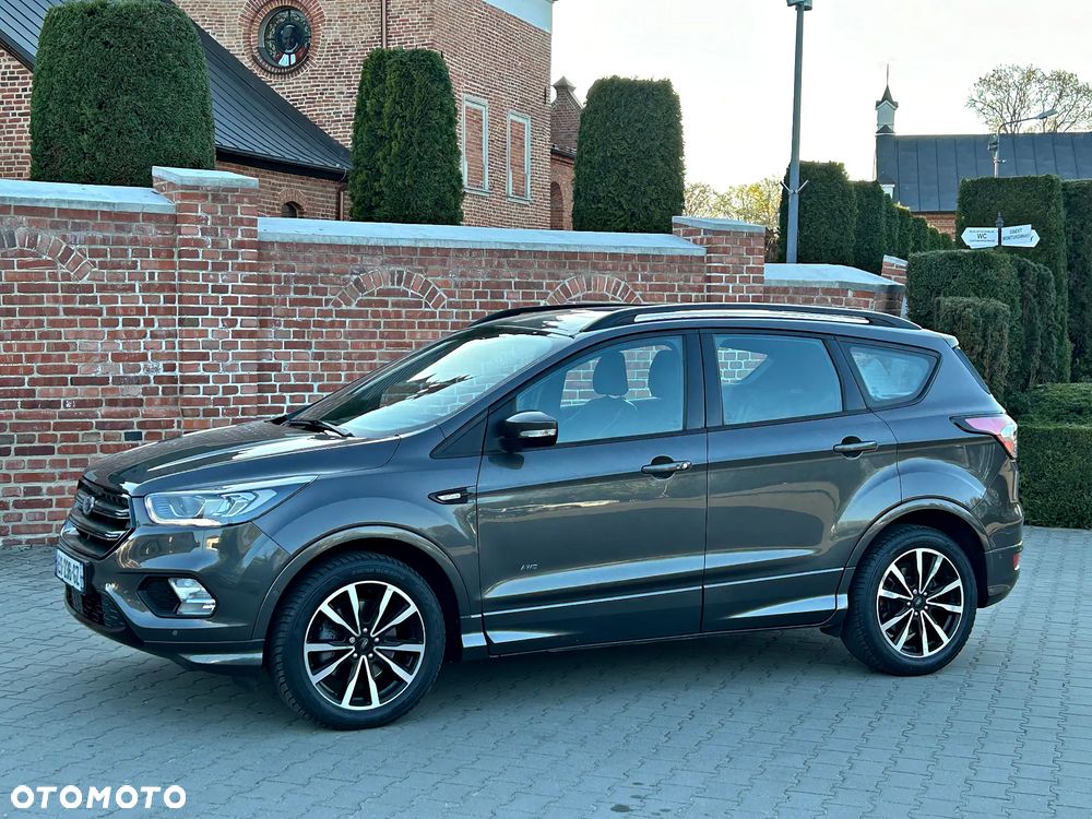 Ford Kuga 2.0 TDCi 4x4 ST-Line - 28