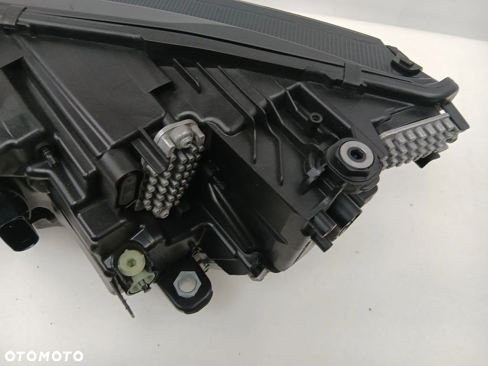Reflektor przód przedni prawy lampa FULL LED Skoda Octavia IV LIFT FL - 7