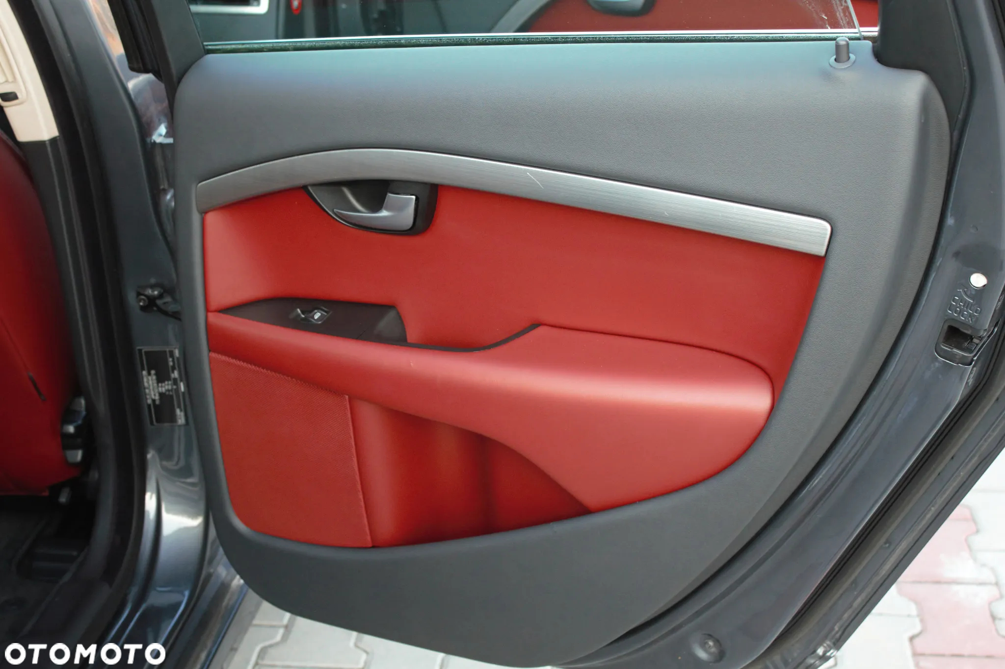 Volvo V70 2.5T Kinetic - 18