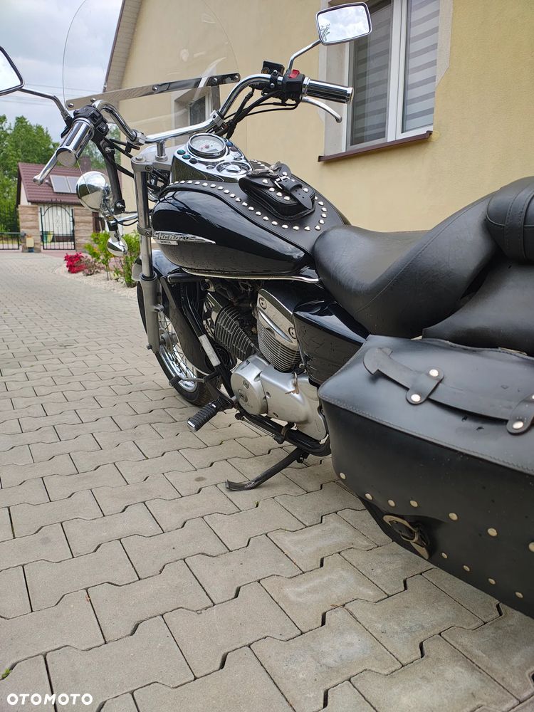 Honda Shadow - 4