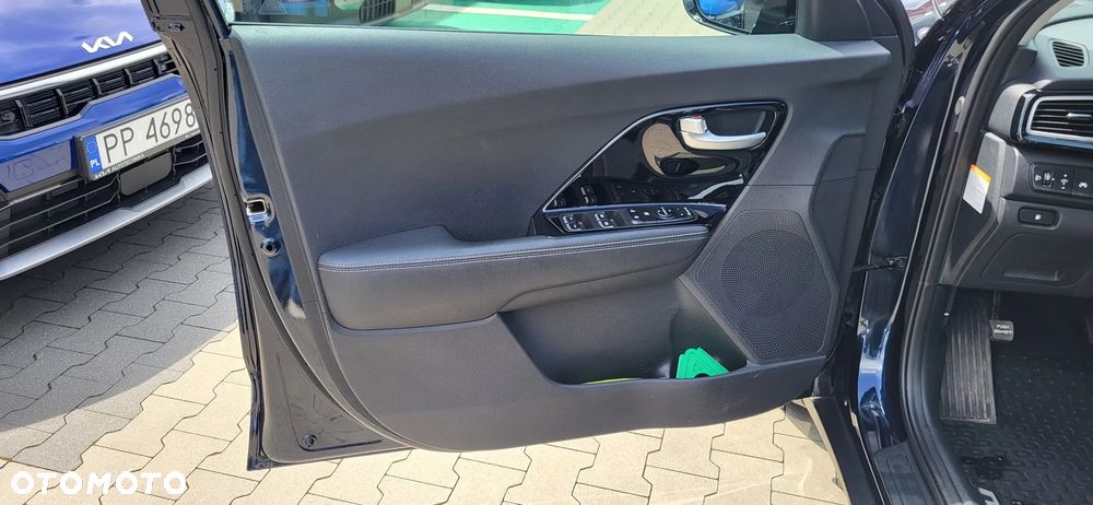 Kia Niro 1.6 GDI Hybrid L - 13
