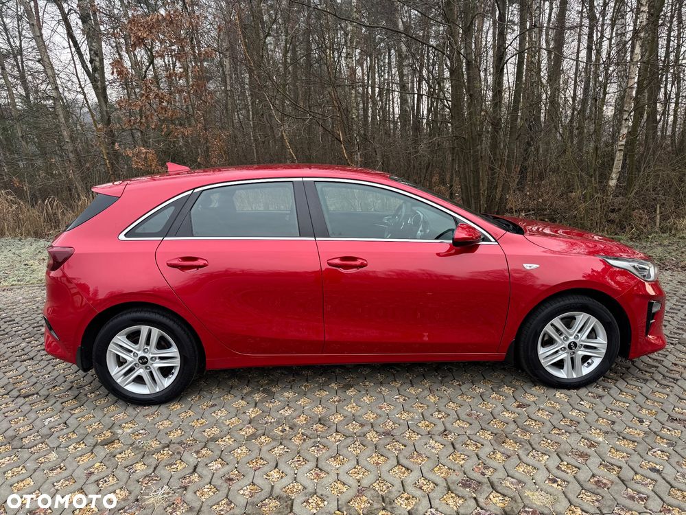 Kia Ceed 1.4 T-GDI M DCT - 11