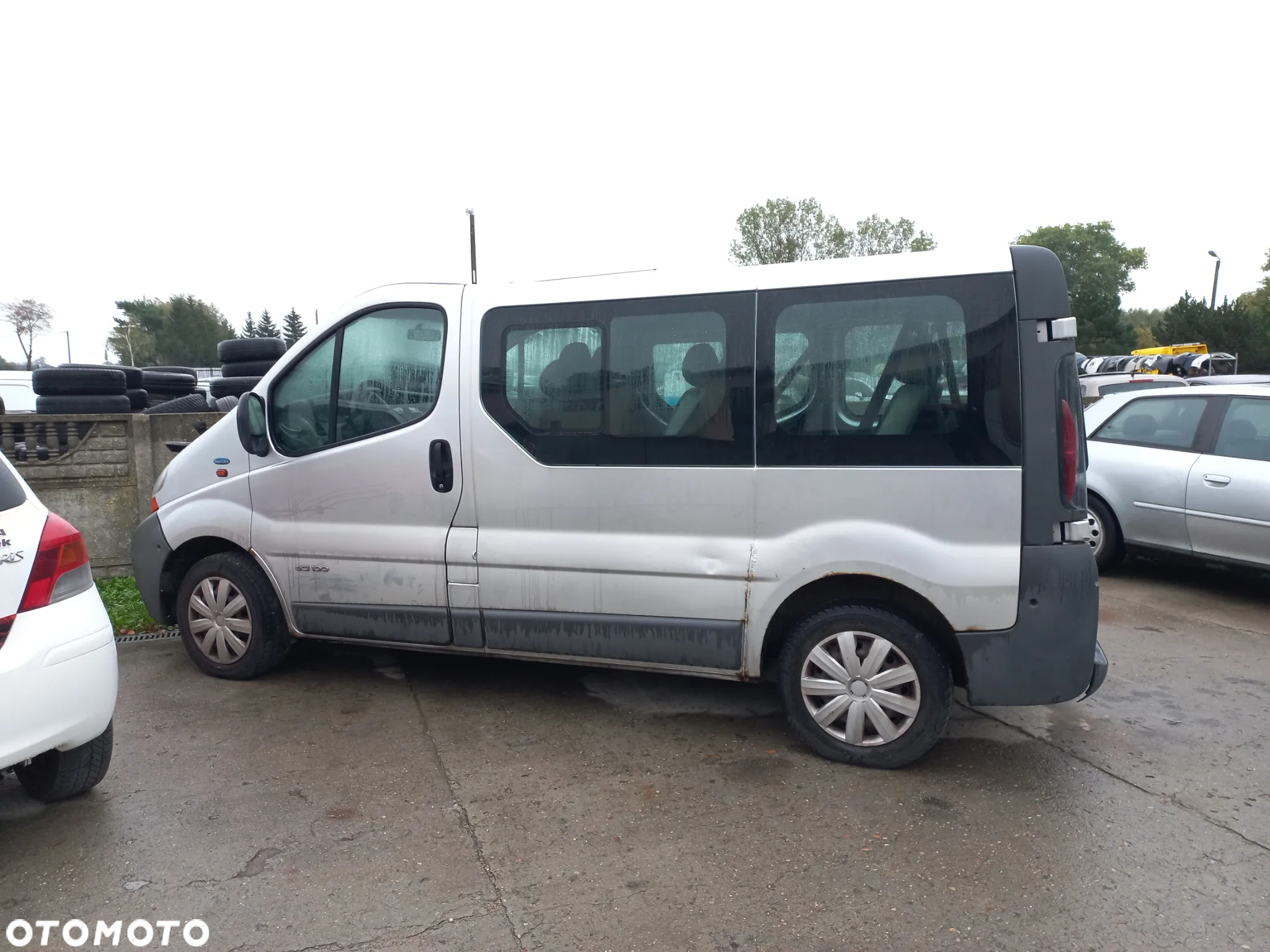 Renault Trafic 1.9 DCI 05r wszystkie części - 2