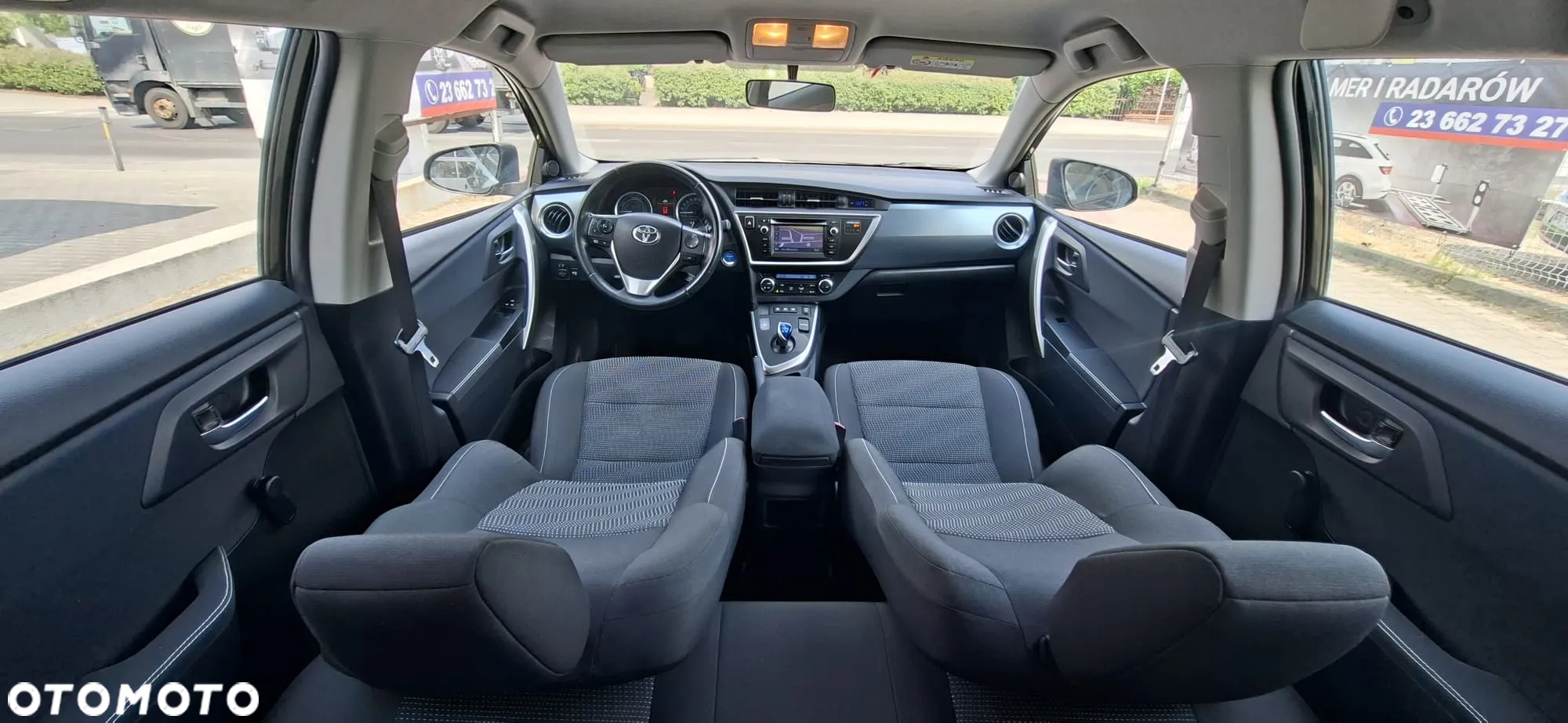 Toyota Auris 1.8 VVT-i Hybrid Automatik Comfort - 8