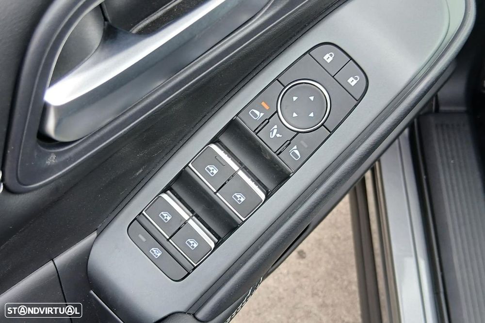 Nissan Qashqai 1.3 DIG-T N-Connecta Xtronic - 12