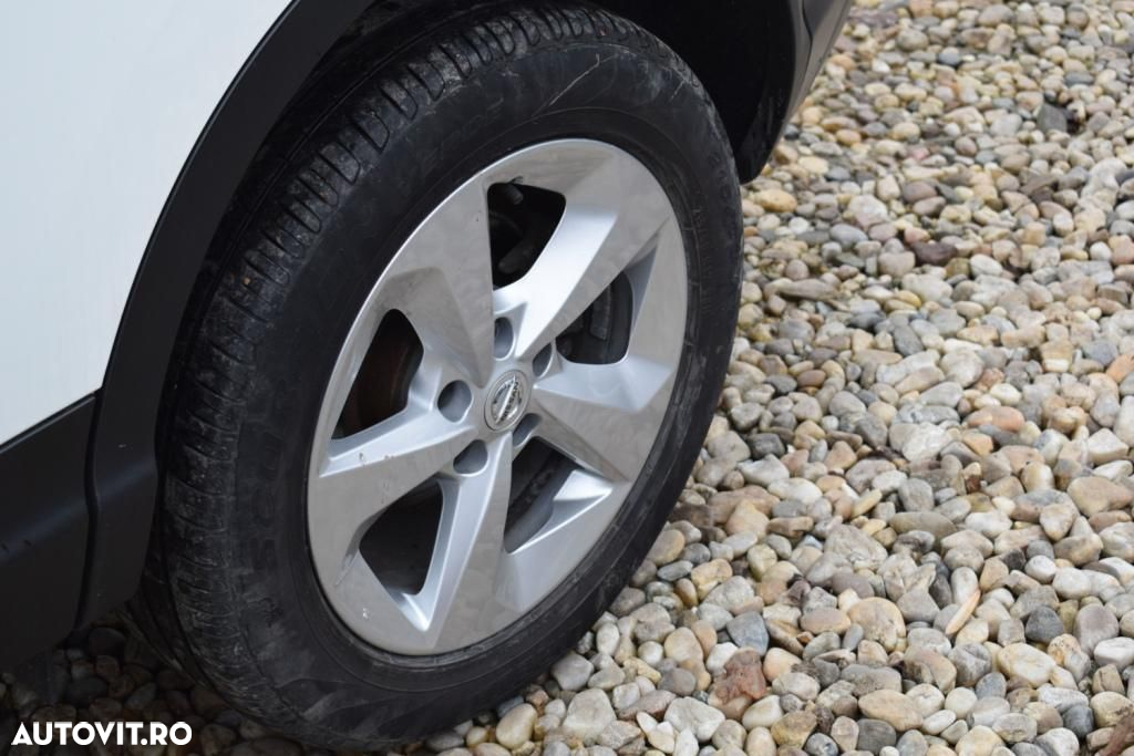 Nissan Qashqai 1.6 DCI ACENTA - 25