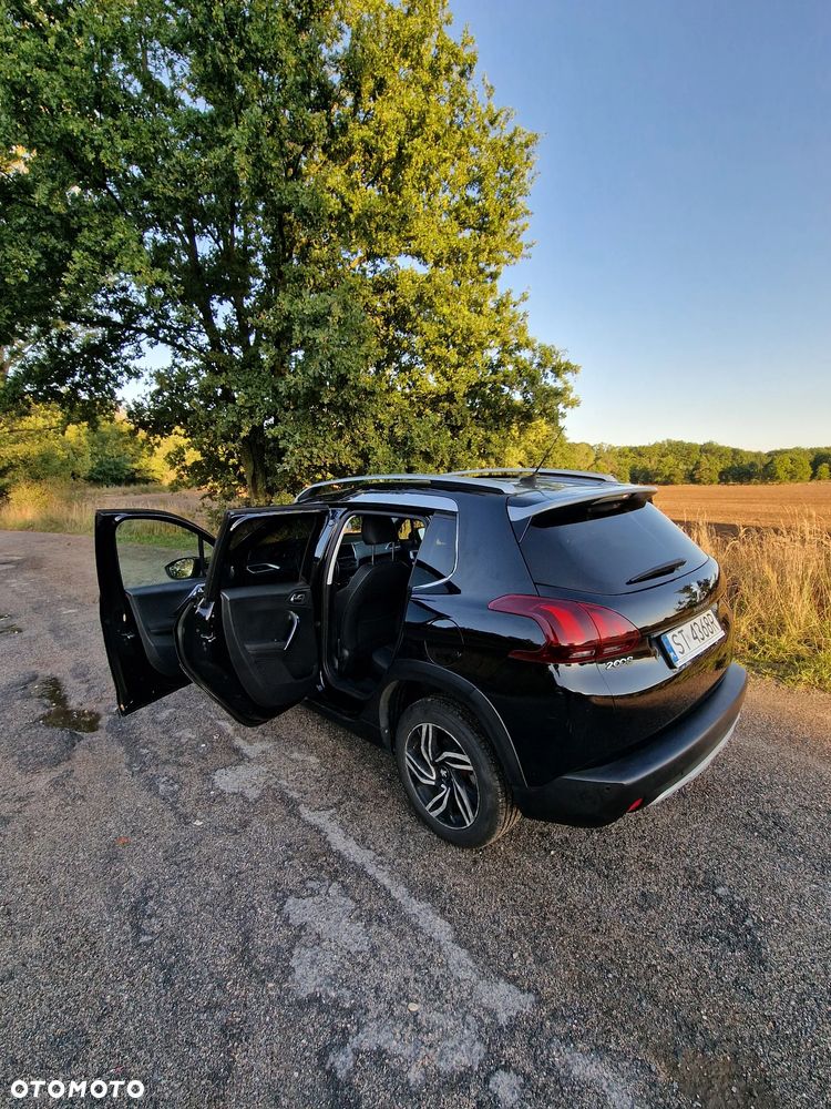 Peugeot 2008 1.2 Pure Tech GPF Allure S&S EAT6 - 2