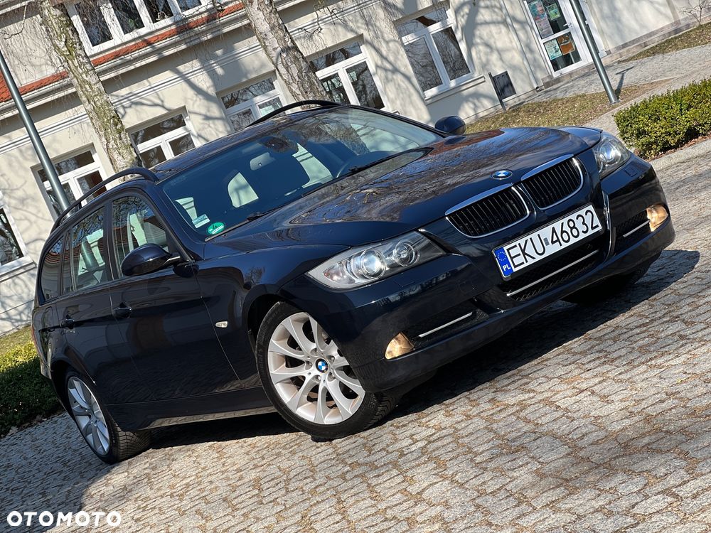 BMW Seria 3 318i Edition Exclusive - 1