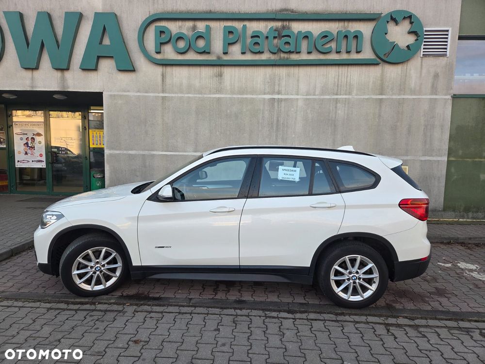 BMW X1 sDrive18i - 4