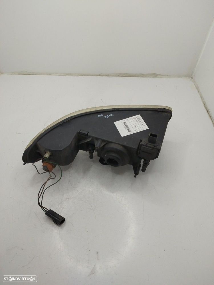 Farol/ Otica Dianteiro Dto Chrysler Voyager / Grand Voyager Iii (Gs) - 4