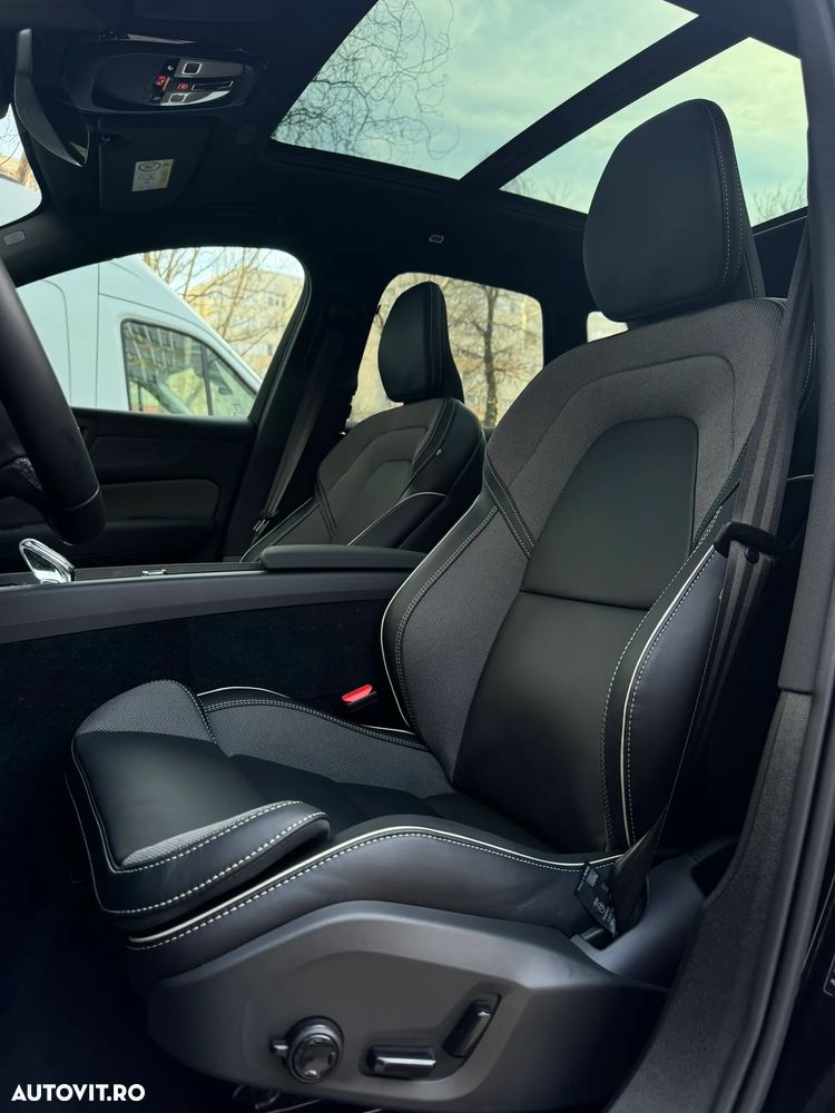 Volvo XC 60 T6 AWD AT PHEV Plus Dark - 14