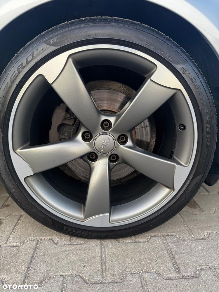 Audi A4 Avant 2.0 TDI DPF S line Sportpaket - 17