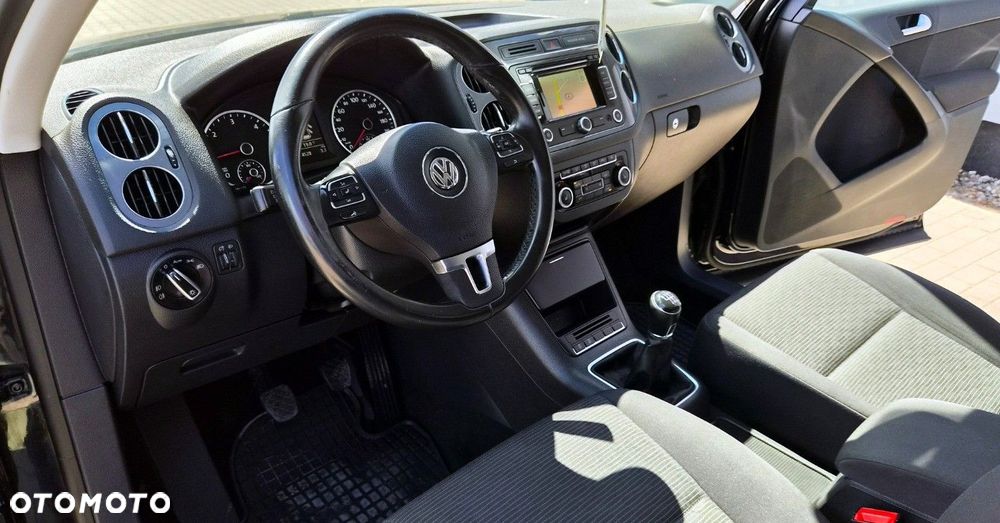 Volkswagen Tiguan - 22