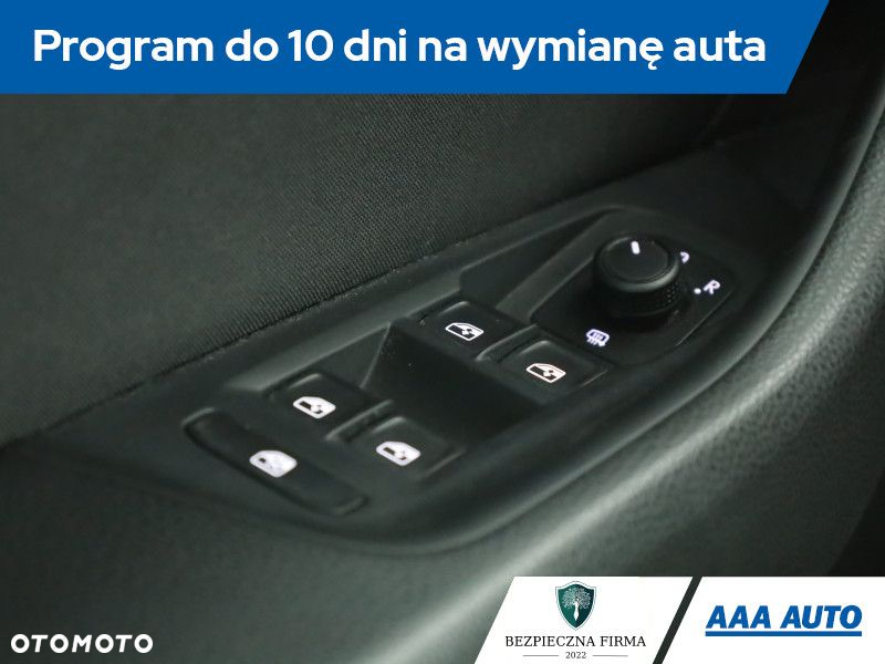 Volkswagen Passat - 19