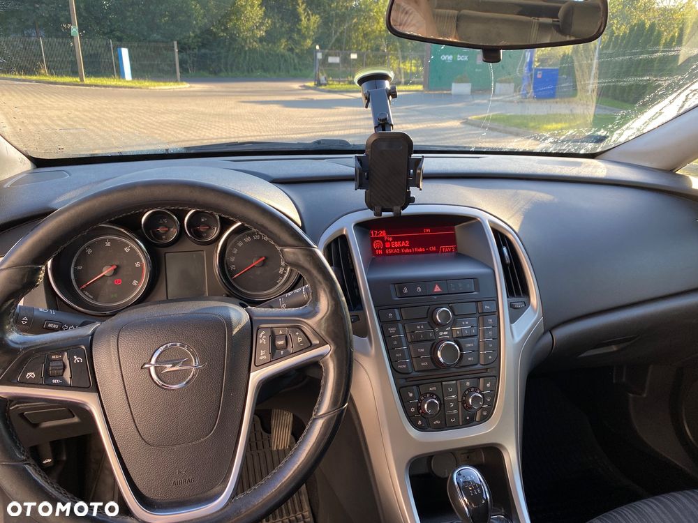 Opel Astra 1.7 CDTI - 10