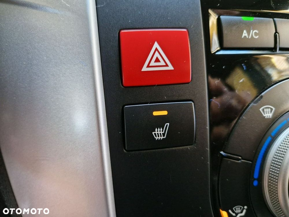 Kia Venga - 16