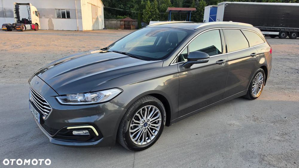 Ford Mondeo 2.0 TDCi STart-Stopp PowerShift-Aut Titanium - 4