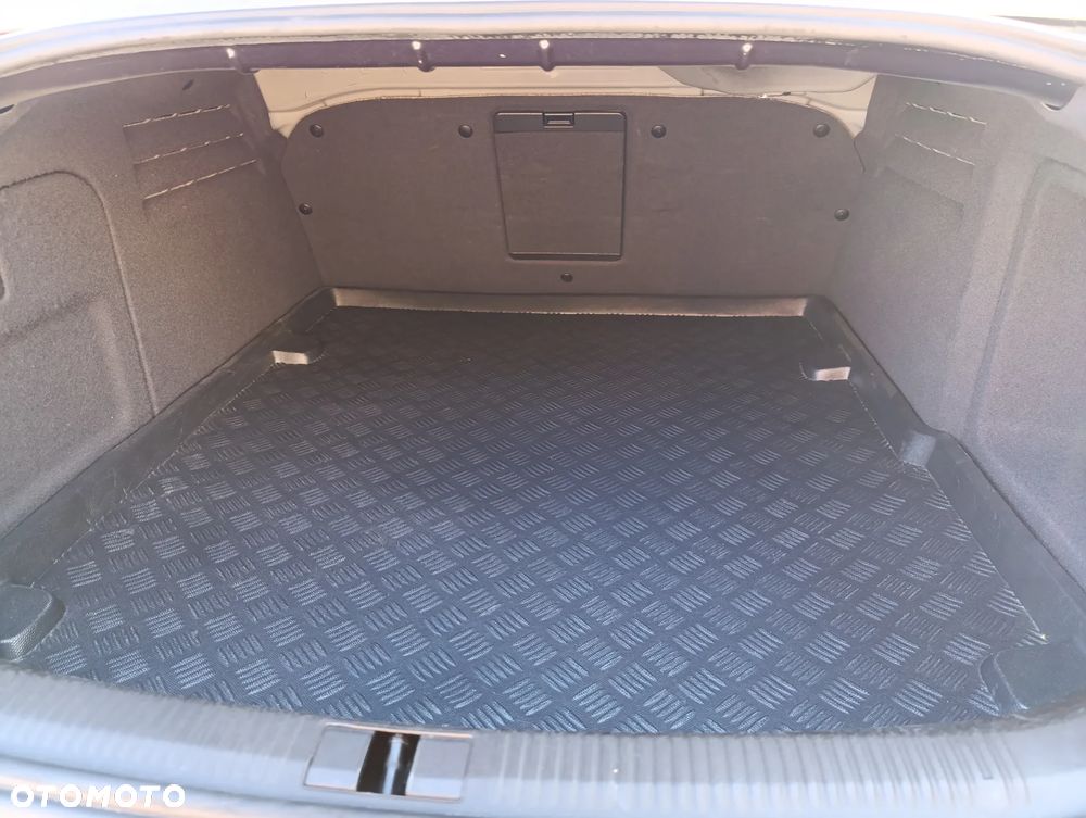 Audi A6 Limousine 2.4 - 14