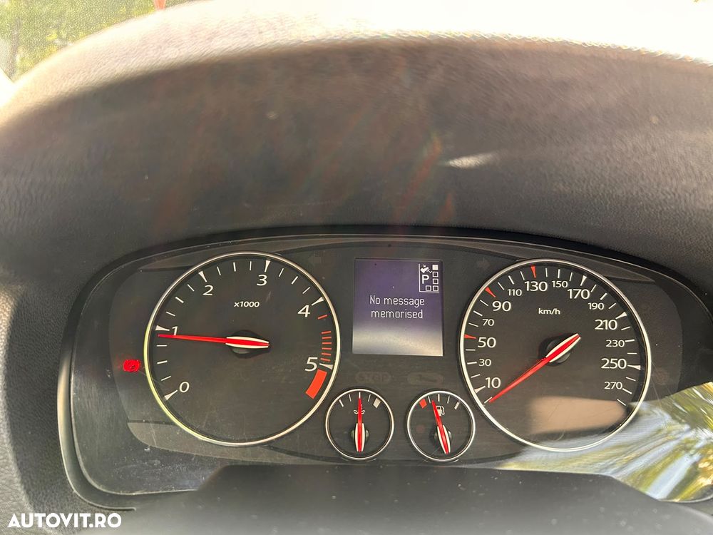 Renault Laguna dCi 175 FAP Aut. Bose Edition - 17