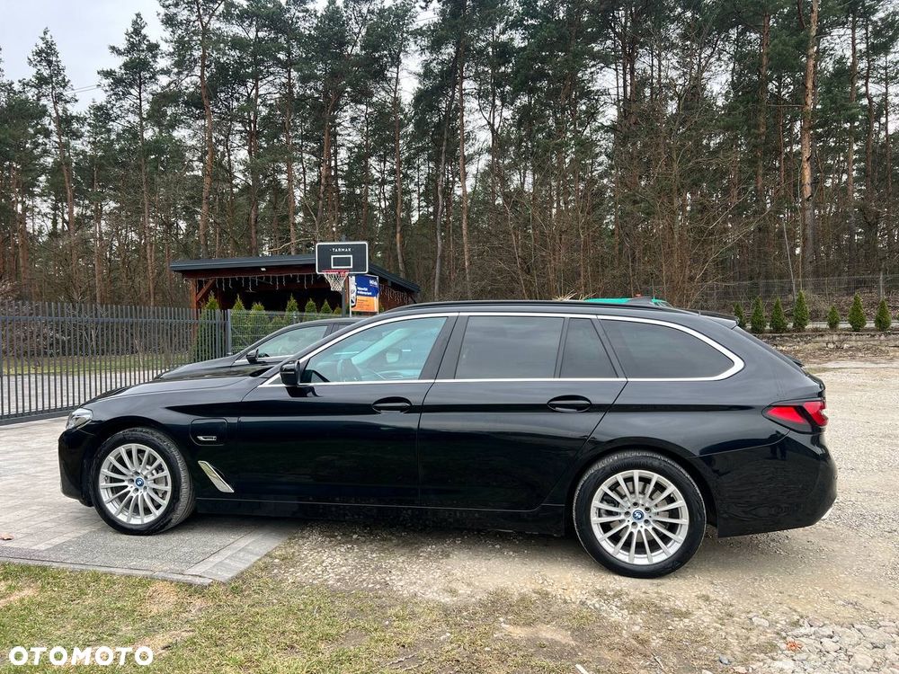 BMW Seria 5 530e xDrive - 4