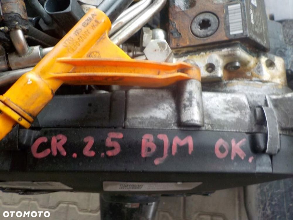 VW CRAFTER 2.5 TDI SILNIK BJL BJK BJM SPRAWDZONY  WTRYSKI KOMPLET - 3