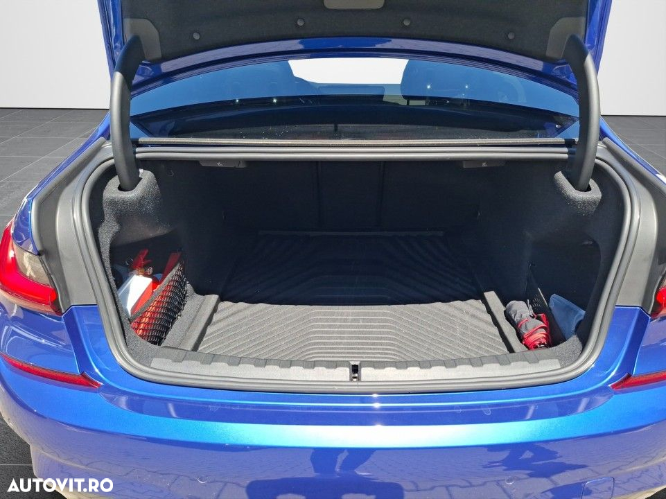 BMW Seria 3 - 11